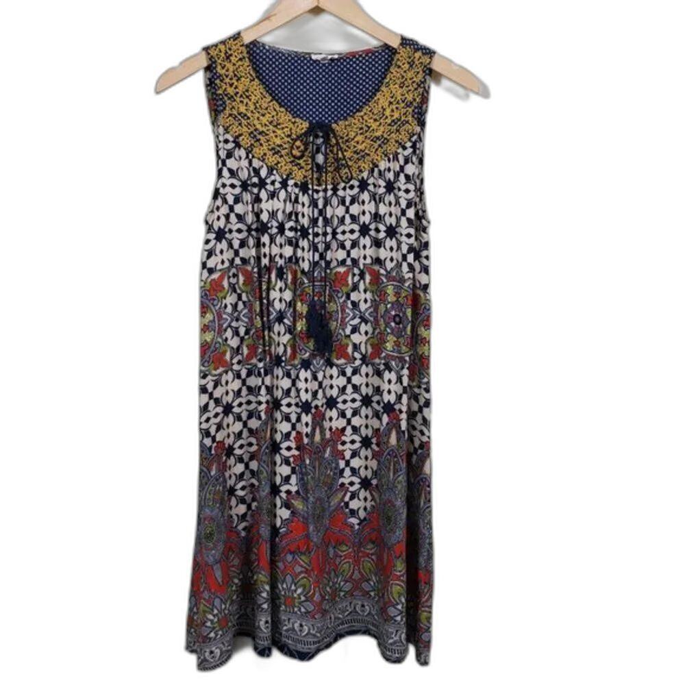 En Creme Sleeveless Boho Tunic Top Womens Size S Embroidered Tassel Rayon